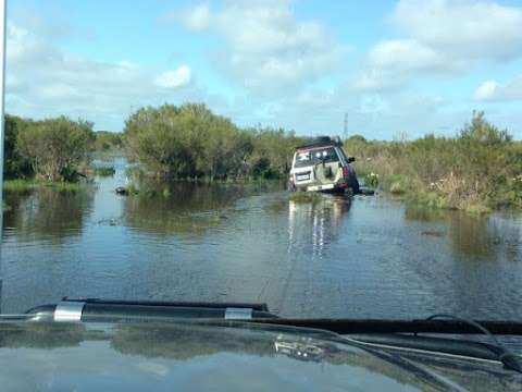 Photo: 4wd Recovery 4x4 & towing